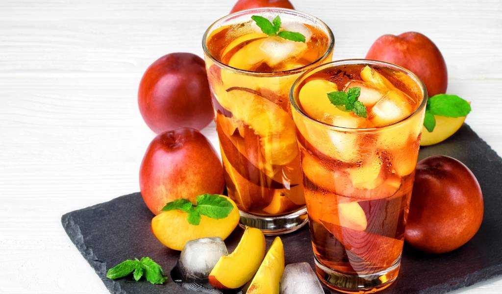 Green tea recipes: Peach Lemonade