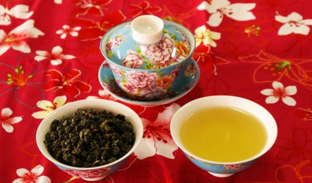 Alishan Taiwan Oolong Tea - Taiwanese Tie Guan Yin - Taiwanese Wu Long From  Ali Shan - Alishan Tea Taiwan Tea Ali Shan Tea Oolong Tea Taiwan Taiwanese