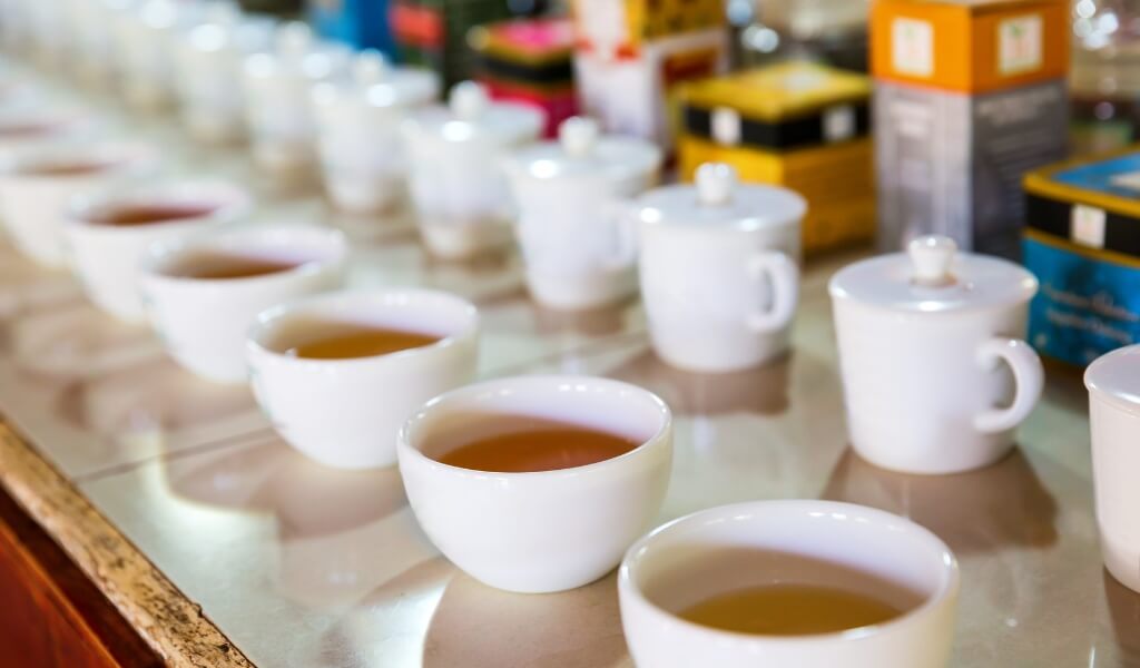 Ceylon tea tast like