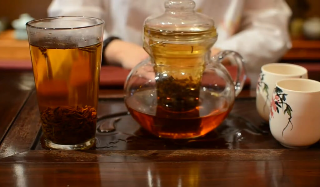 How to make Keemun tea at Home