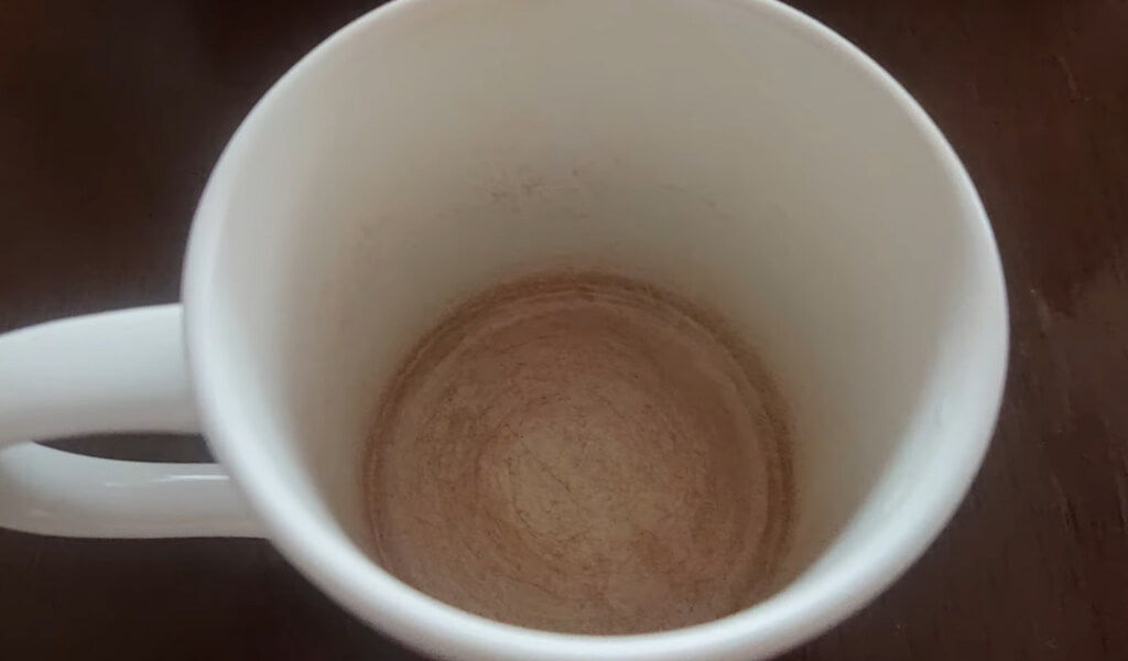 how to remove tea stains from cup
