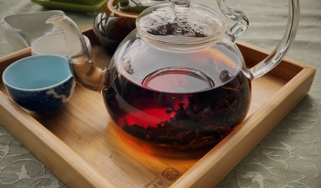 Make pu-erh tea