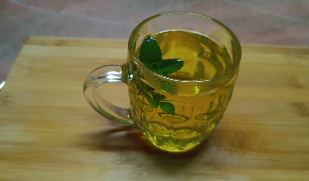 Spearmint tea